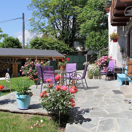 Bed and Breakfast Juste Pour Le Plaisir Сен-П'єрр-д'Альбіньї Екстер'єр фото