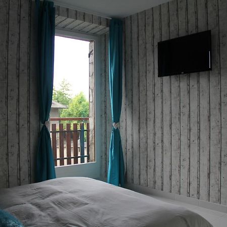 Bed and Breakfast Juste Pour Le Plaisir Сен-П'єрр-д'Альбіньї Екстер'єр фото