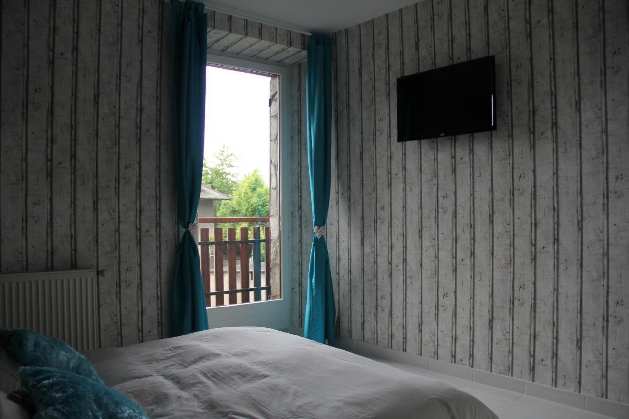 Bed and Breakfast Juste Pour Le Plaisir Сен-П'єрр-д'Альбіньї Екстер'єр фото